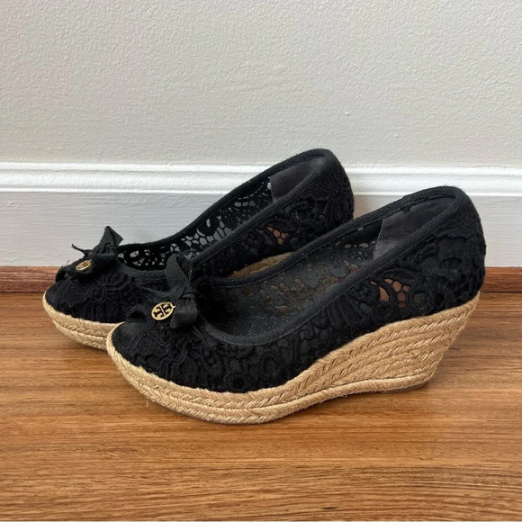 Tory Burch Jackie Black Lace Crochet Espadrilles Wedges - Picture 2 of 11